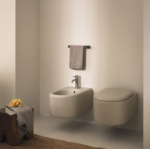 wandhängendes WC