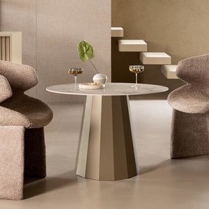 moderner Bistrotisch