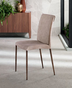 moderner Stuhl 1