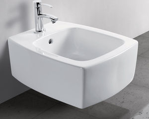 hängendes Bidet