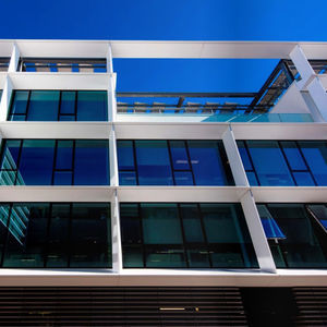 Paneel-Vorhangfassade 1