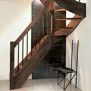 halbgewendelte Treppe 1
