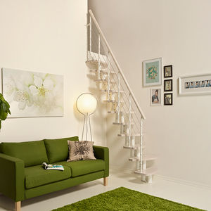 gerade Treppe 1
