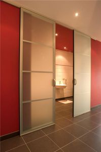 Tür für begehbaren Kleiderschrank / Aluminium