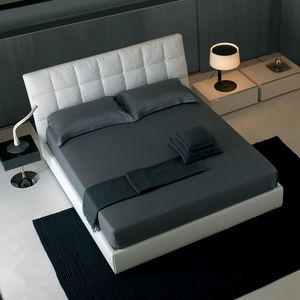 Doppelbett