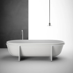 ovale Badewanne 1