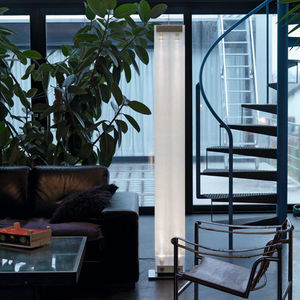 moderne Leuchtsäule / Glas / LED / Innenraum
