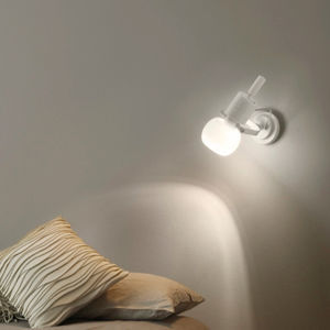 moderne Wandleuchte 1