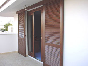 Schiebe-Fensterladen