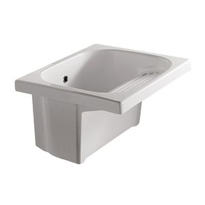 Wand-Waschbecken 1