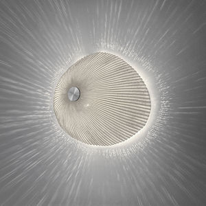 Wandleuchte / originelles Design