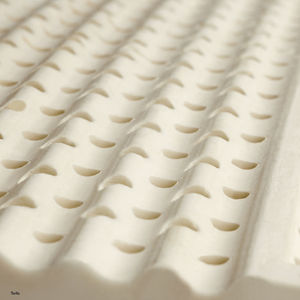 Einzelbett Matratze / Latex / atmungsaktiv