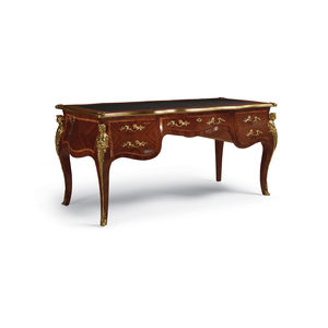 Sekretär / Louis XV 1