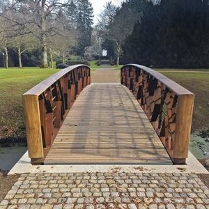 Laubholzbrücke