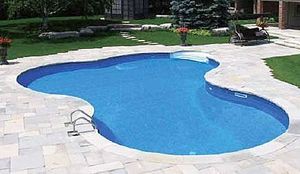 Platten-Schwimmbecken 1