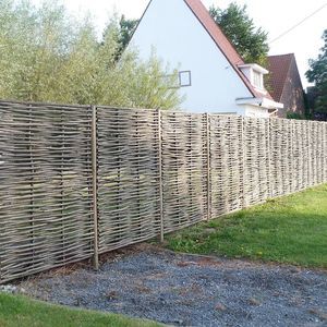 Plattenzaun
