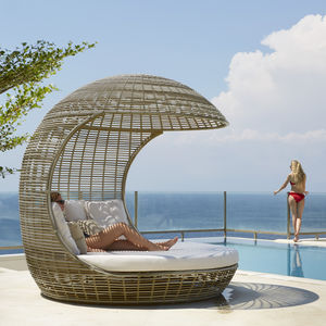 Garten-Bett / Himmel 1