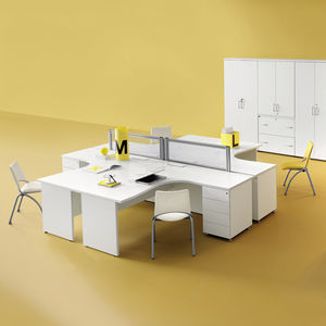 Schreibtisch für Open Space 1