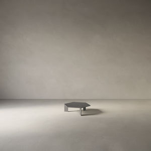 Couchtisch / minimalistisches Design 1