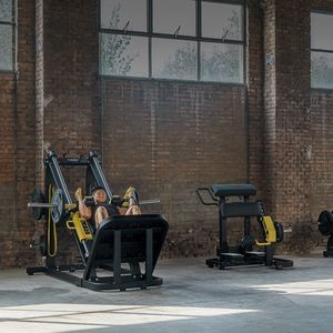 Squat-Fitnessgerät 1