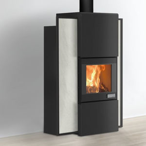 Holz-Kaminofen 1