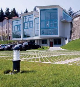 Garten-Leuchtpoller