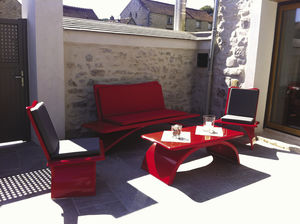 moderner Couchtisch