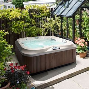 Hot Tub / zum Aufstellen
