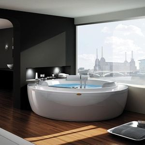 Badewanne für Eckeinbau