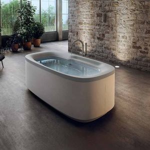 ovale Badewanne