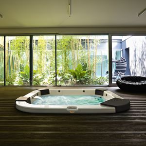 Hot Tub / zum Aufstellen