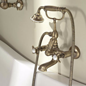 Zweigriffmischer für Badewanne