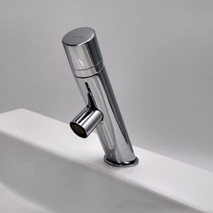 Einhebelmischer für Waschtisch 1