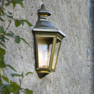moderne Wandleuchte 1