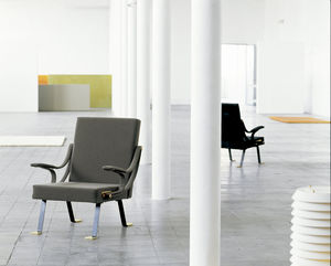 moderner Sessel 1