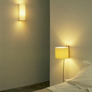 moderne Wandleuchte / aus Buche / LED / Kompaktleuchtstoff