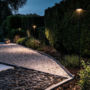 Leuchtpoller für Garten