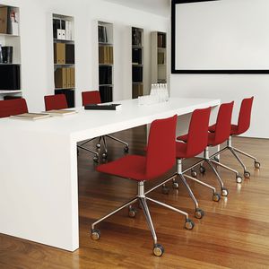 moderner Bürostuhl