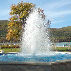 Fontäne 1