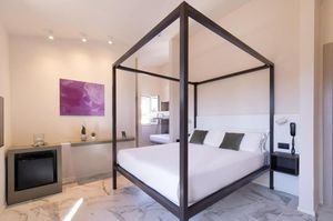 modernes Hotelzimmer 1