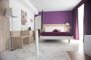 modernes Hotelzimmer 1