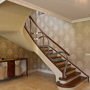 halbgewendelte Treppe 1