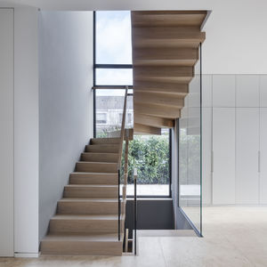 halbgewendelte Treppe