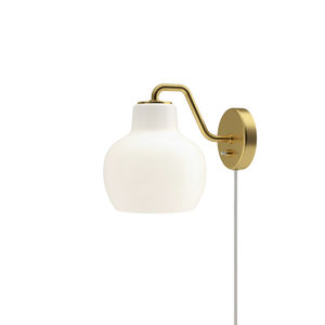 moderne Wandleuchte / poliertes Messing / geblasenes Glas / LED