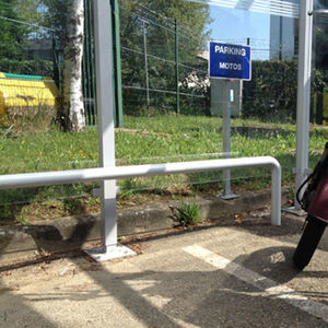 Parkplatzsperre 1