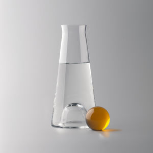 Karaffe / geblasenes Glas / Kristall / Objektmöbel / Privatgebrauch