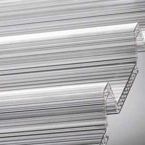 Well-Polycarbonatplatte 1