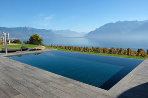 Überlaufschwimmbecken