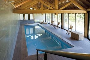 Schwimmbecken für den Innenraum 1