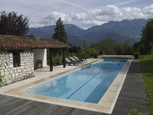 Schwimmbahn-Schwimmbecken 1